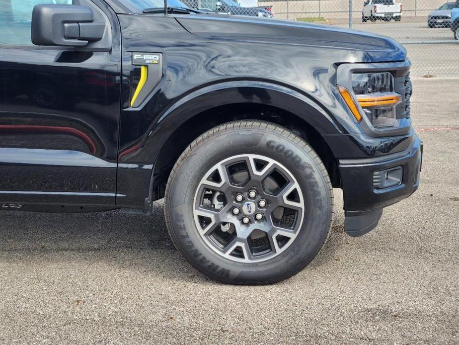 new 2024 Ford F-150 car, priced at $41,443