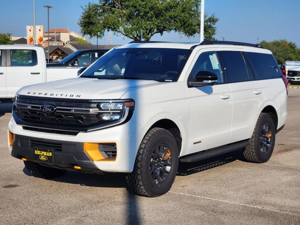 new 2025 Ford Expedition car, priced at $83,959
