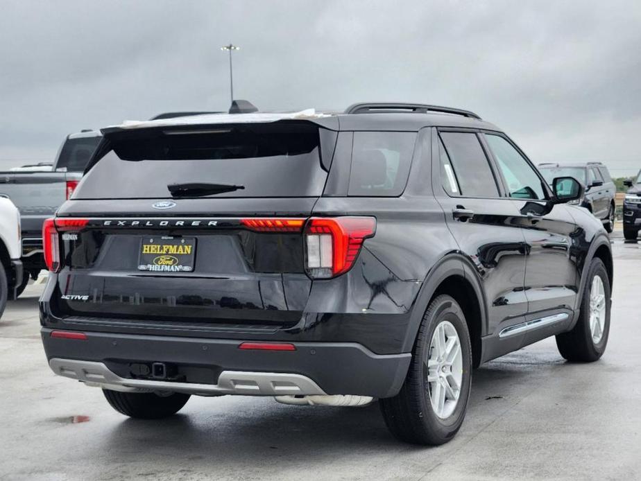 new 2025 Ford Explorer car, priced at $42,538