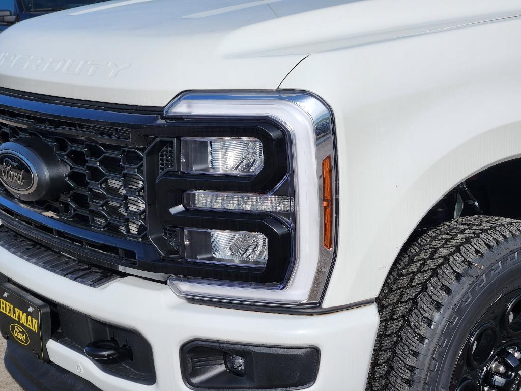 new 2025 Ford F-250 car, priced at $87,218