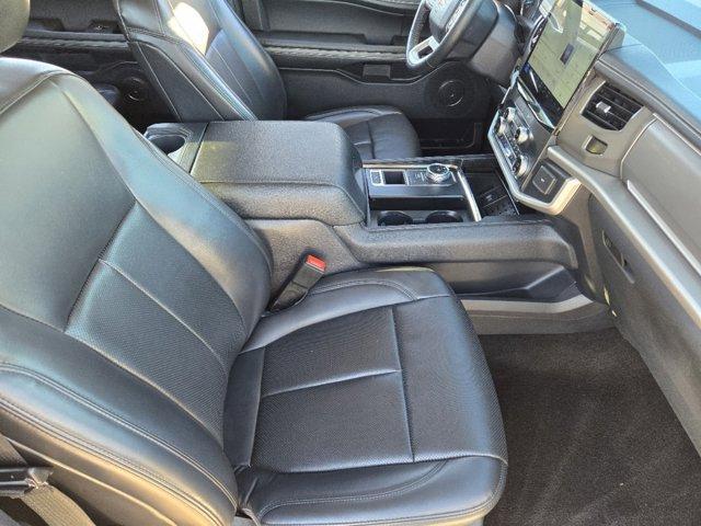 used 2022 Ford Expedition car, priced at $36,991