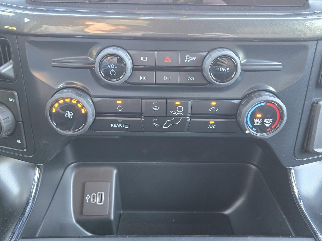 new 2025 Ford F-150 car, priced at $46,215