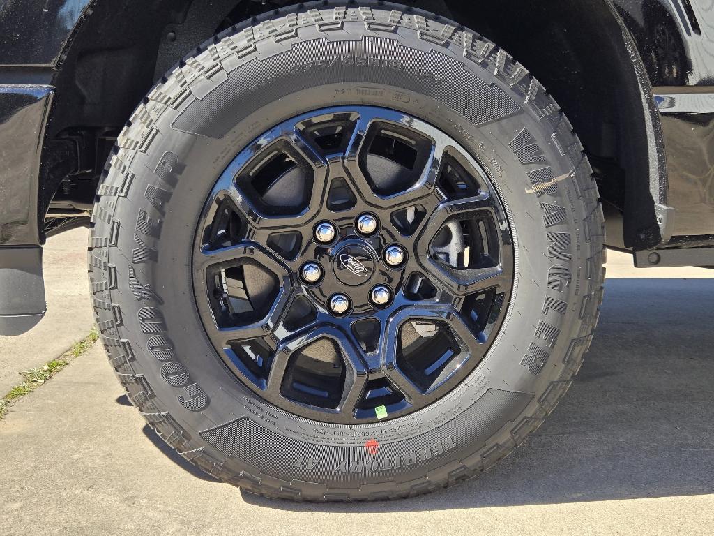 new 2025 Ford F-150 car, priced at $46,215