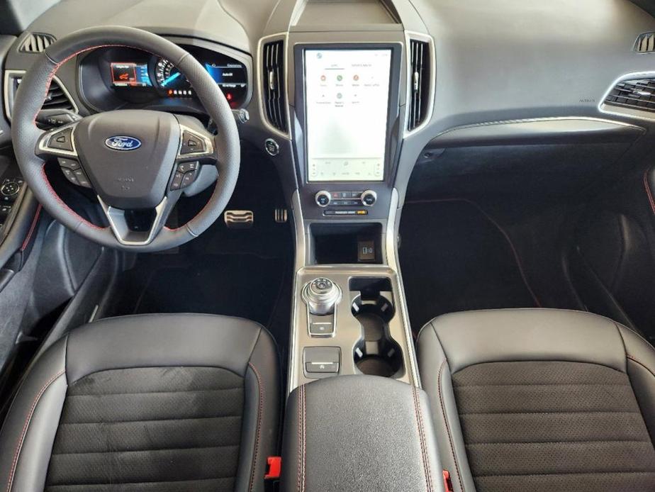 new 2024 Ford Edge car, priced at $39,564