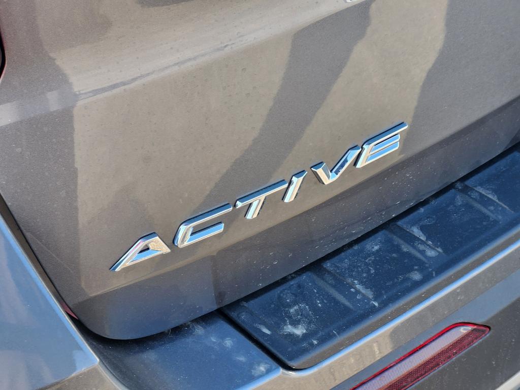 new 2025 Ford Explorer car, priced at $42,871