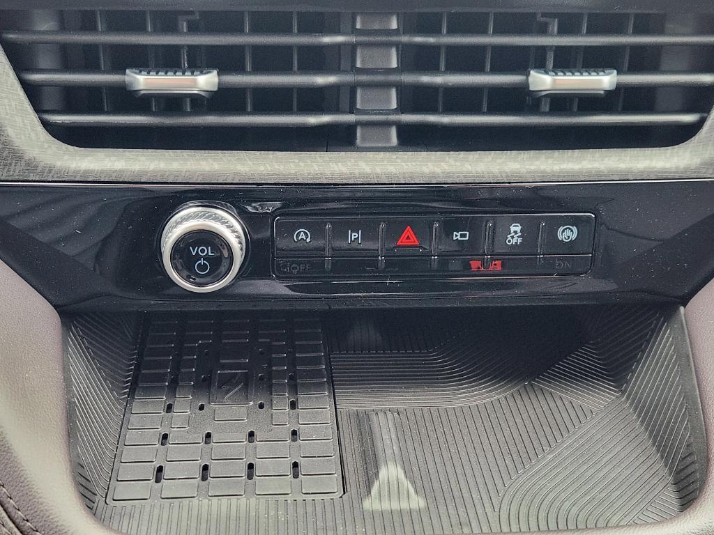new 2025 Ford Explorer car, priced at $52,156