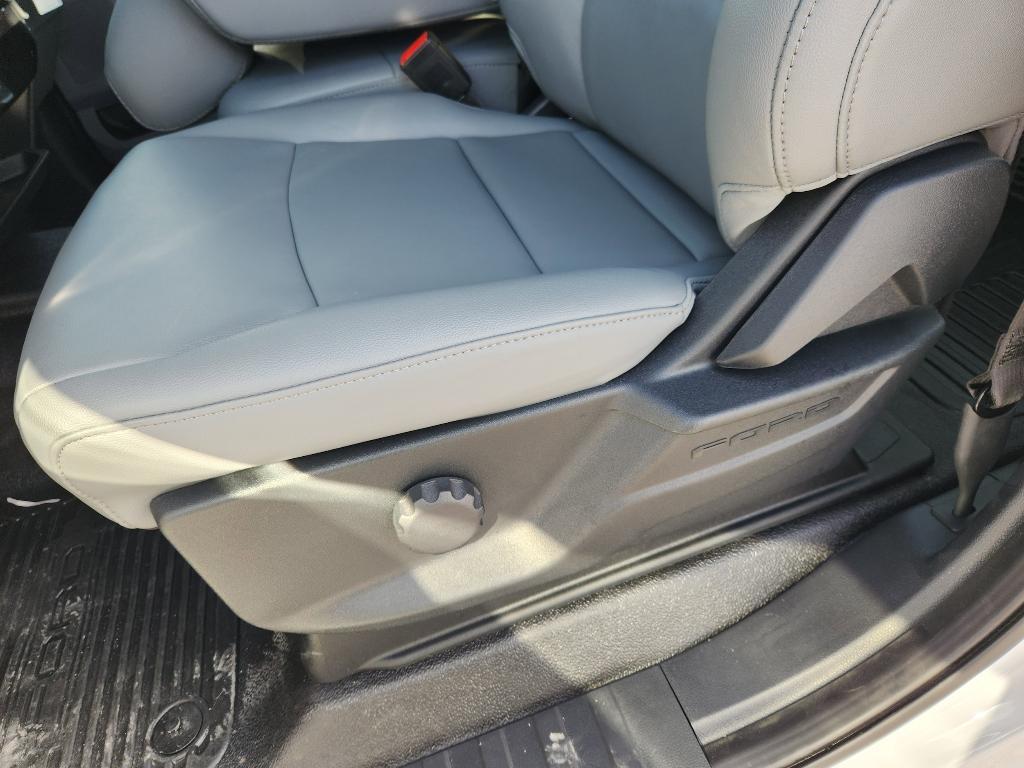 new 2025 Ford F-250 car, priced at $61,073