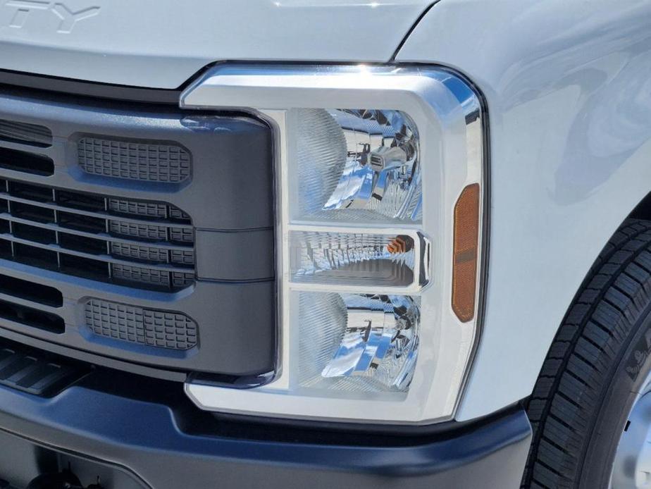 new 2024 Ford F-250 car, priced at $47,672