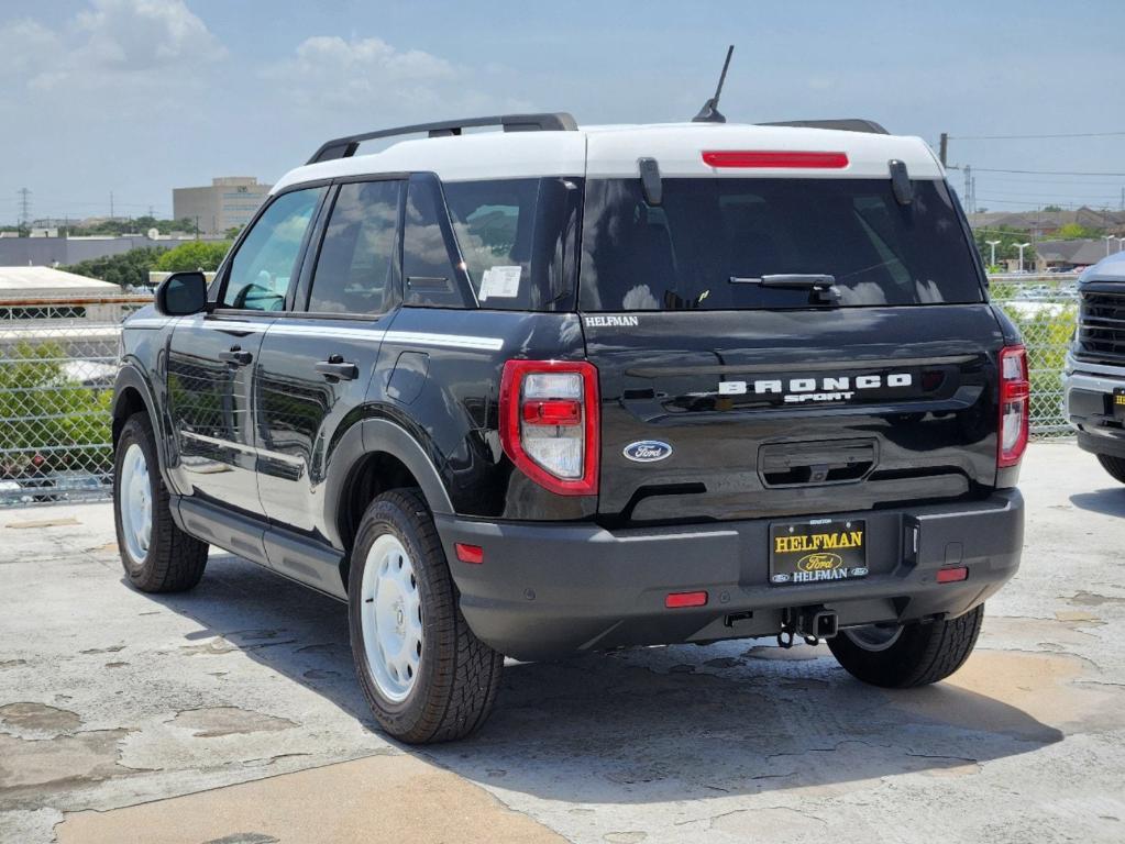 new 2024 Ford Bronco Sport car, priced at $33,761