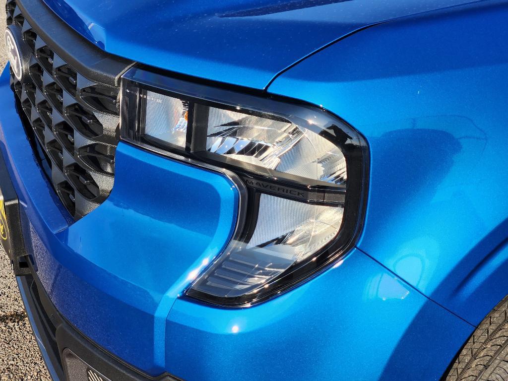 new 2025 Ford Maverick car, priced at $32,267
