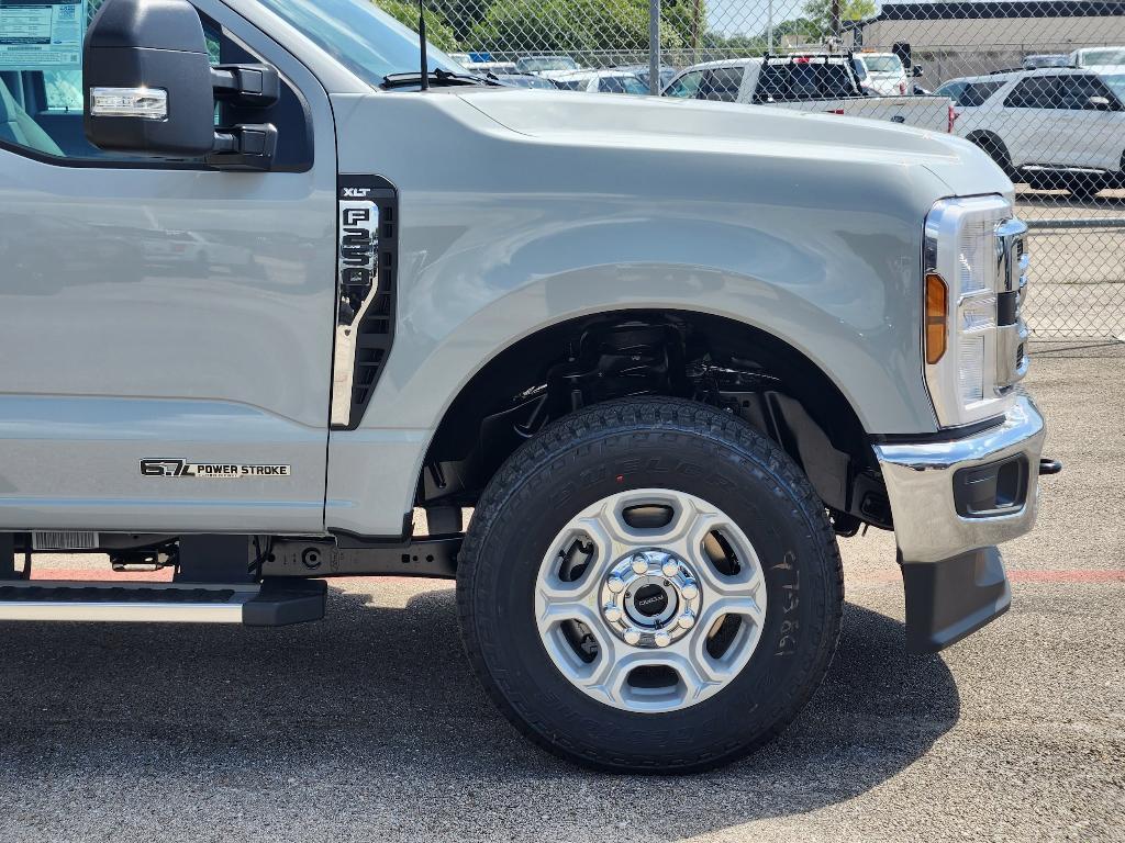 new 2025 Ford F-250 car, priced at $65,803