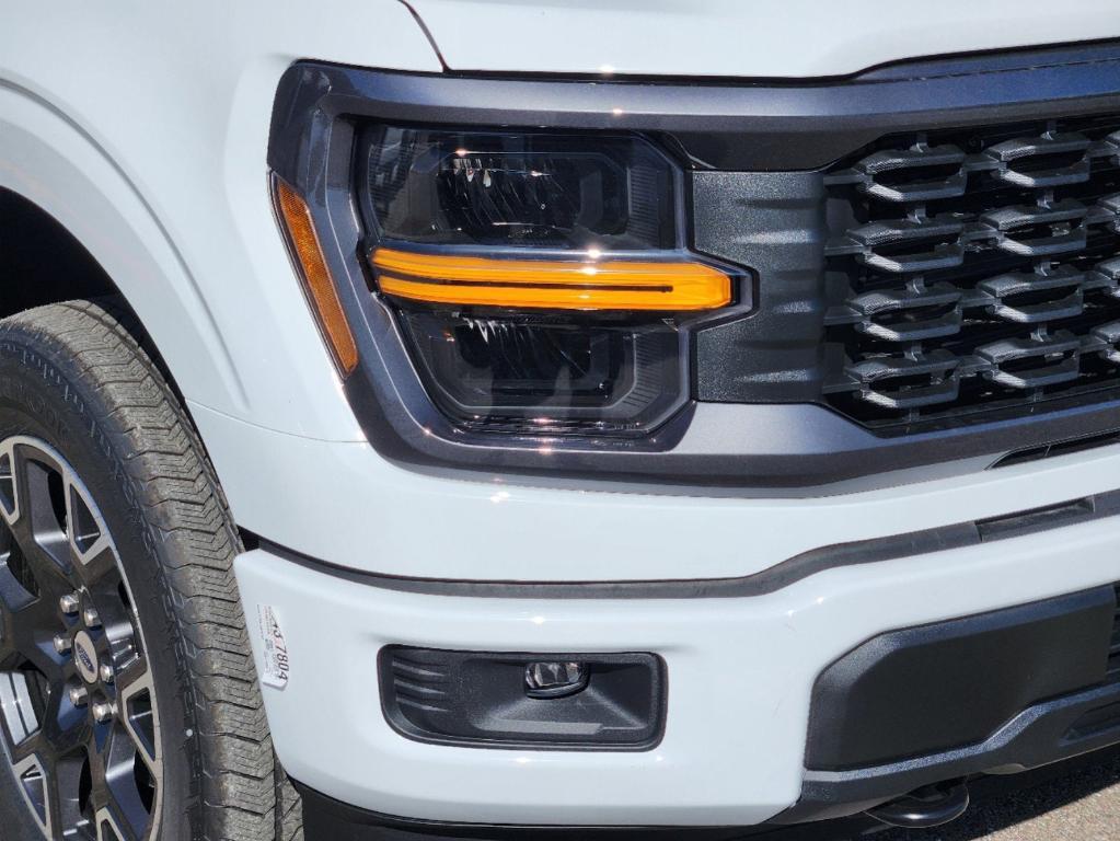 new 2024 Ford F-150 car, priced at $45,066