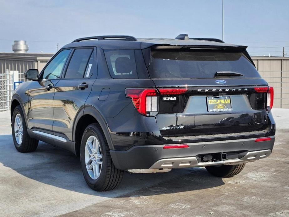 new 2025 Ford Explorer car, priced at $42,538