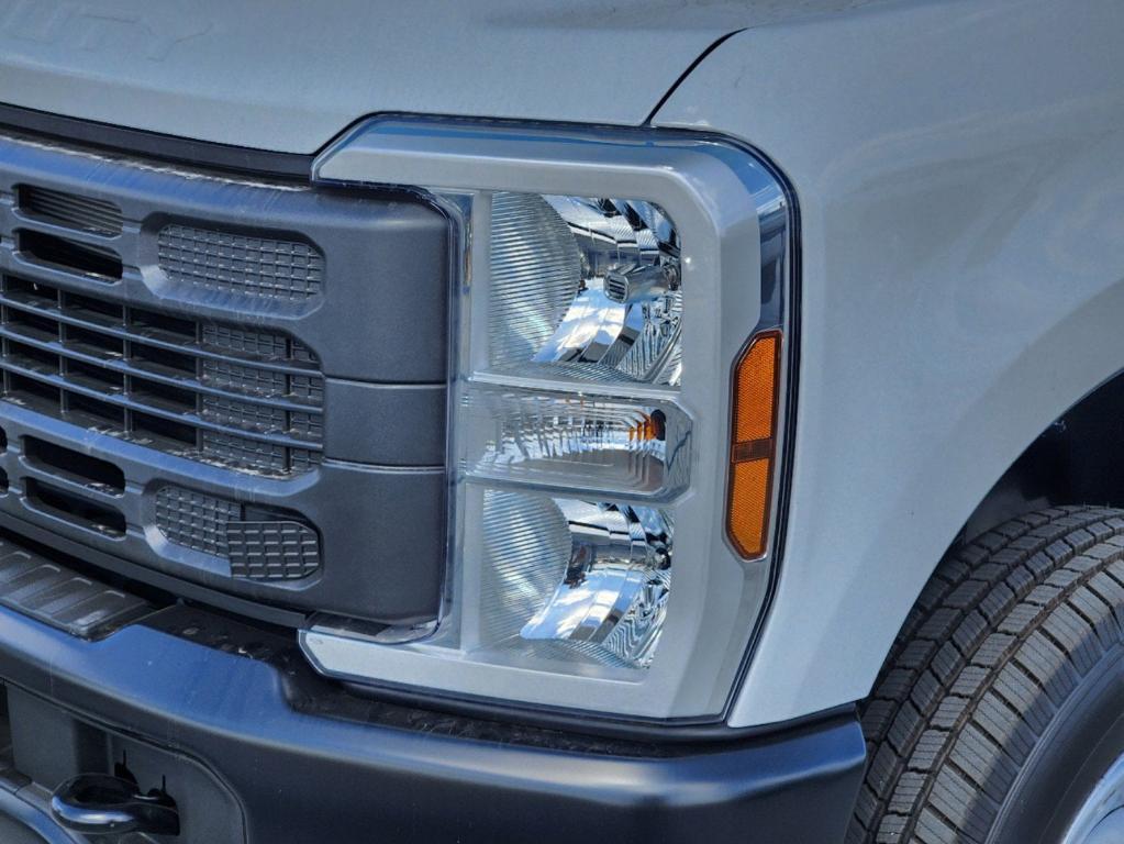 new 2024 Ford F-250 car, priced at $48,103