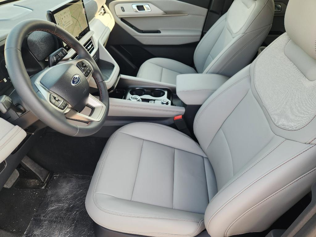 new 2025 Ford Explorer car, priced at $42,067