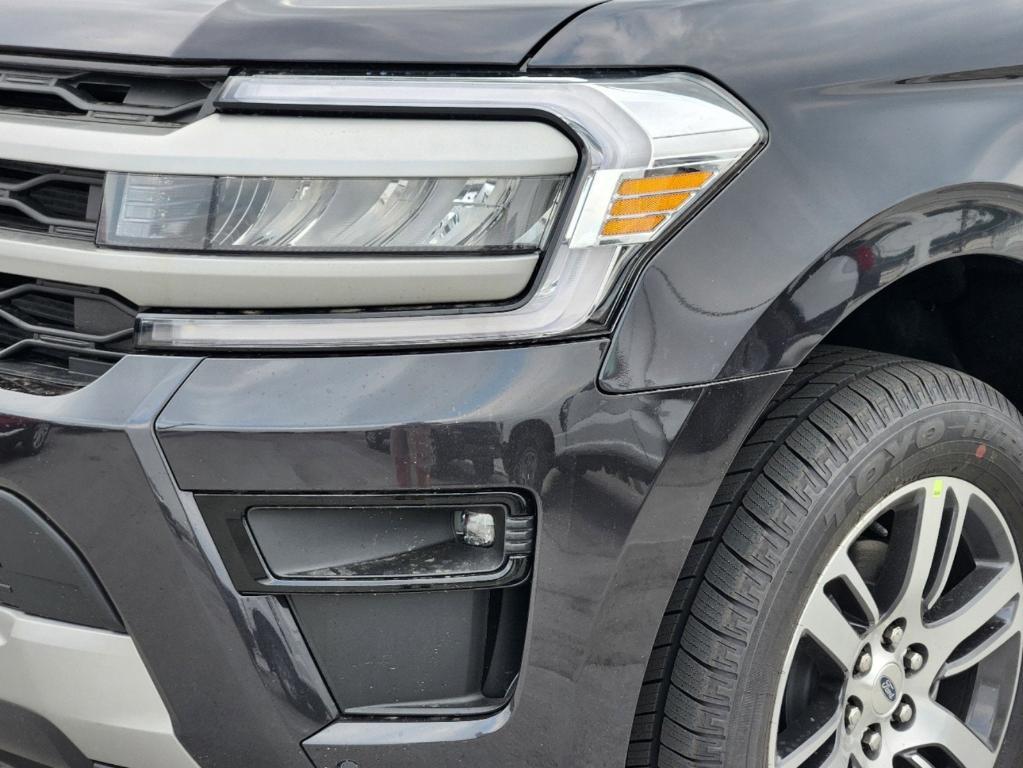 new 2024 Ford Expedition Max car, priced at $62,786