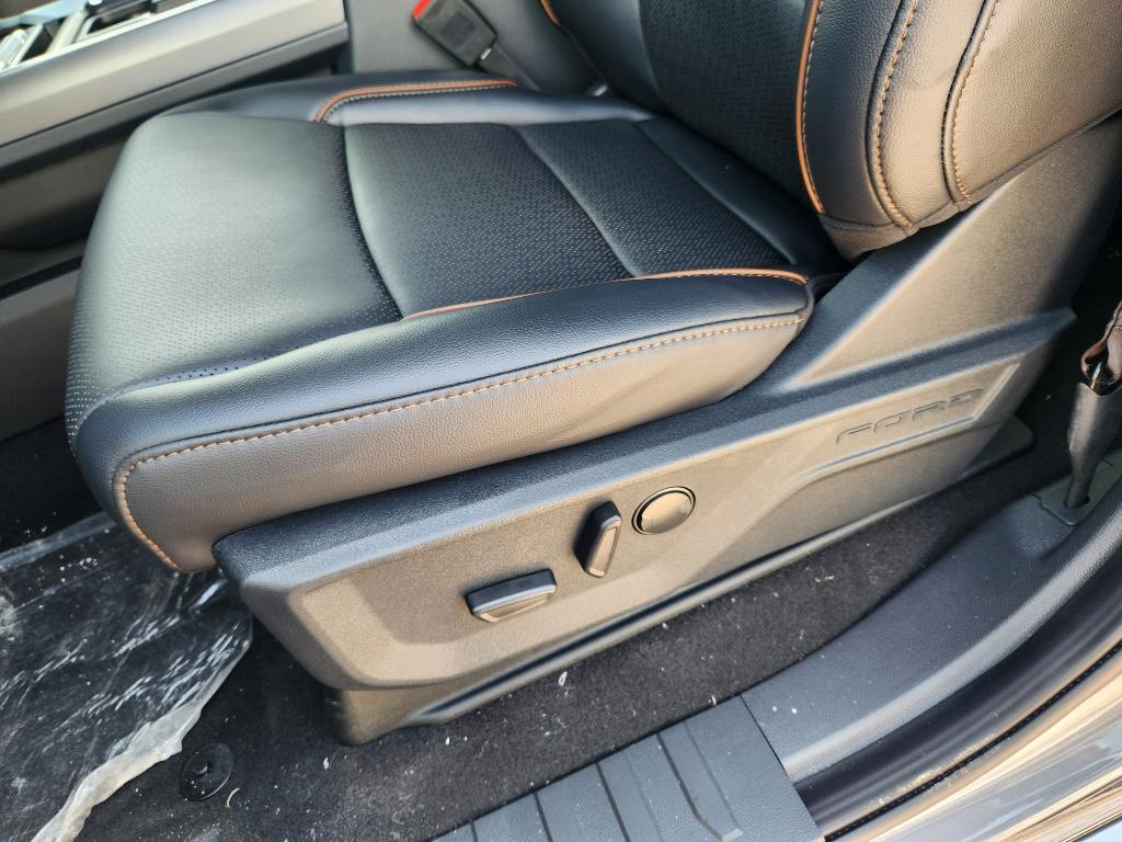 new 2025 Ford F-250 car, priced at $76,944