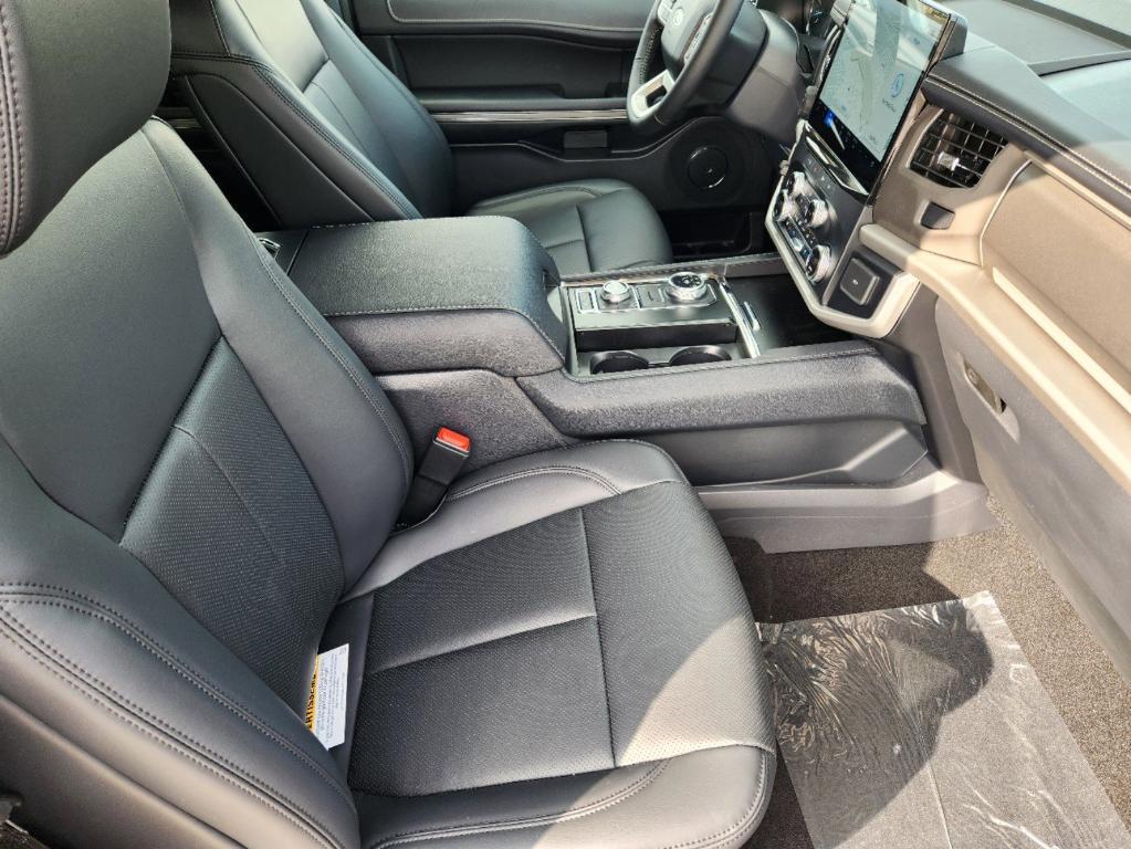 new 2024 Ford Expedition car, priced at $62,792