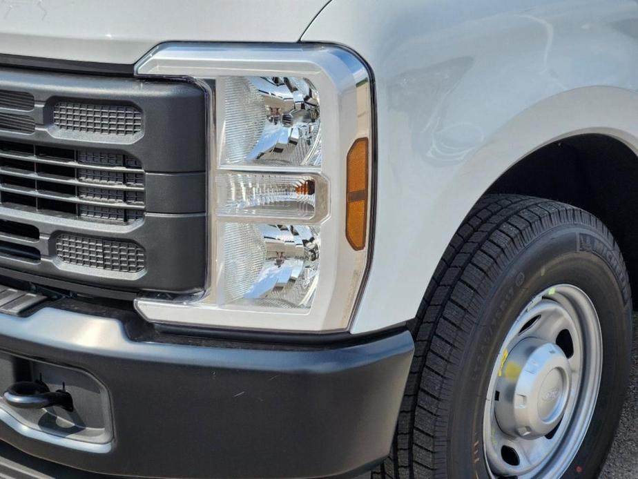 new 2024 Ford F-250 car, priced at $39,657