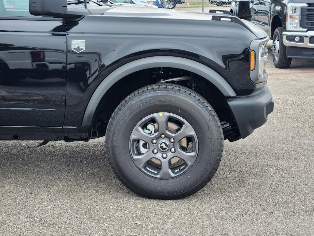 new 2024 Ford Bronco car, priced at $43,616