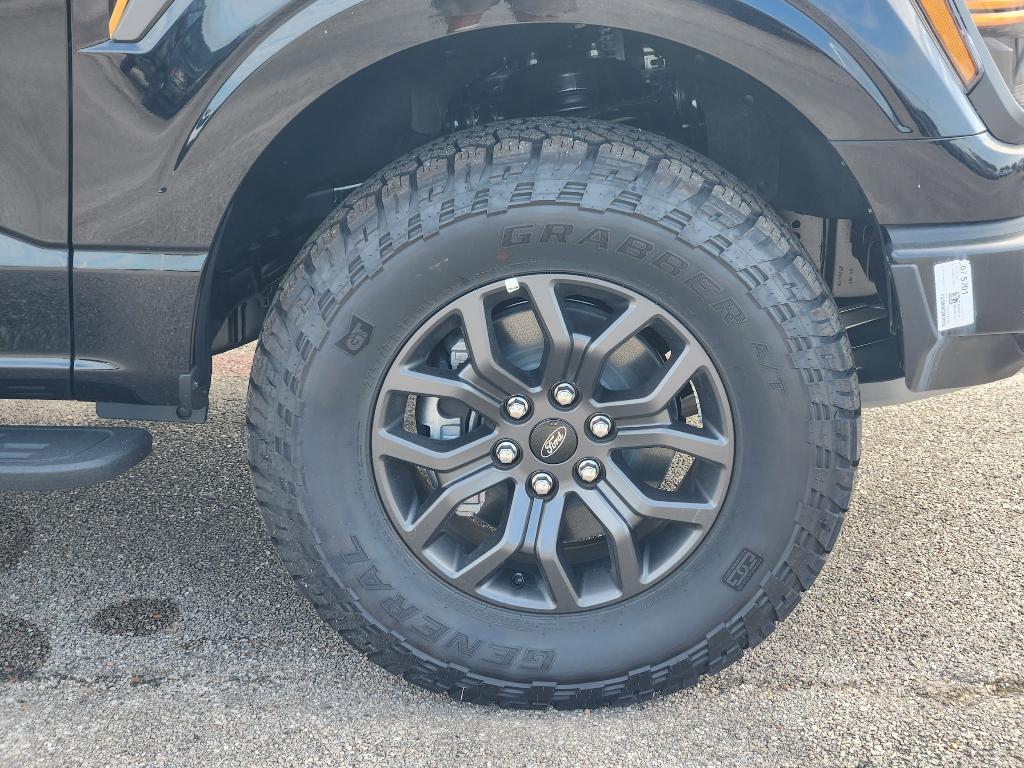 new 2025 Ford F-150 car, priced at $74,911