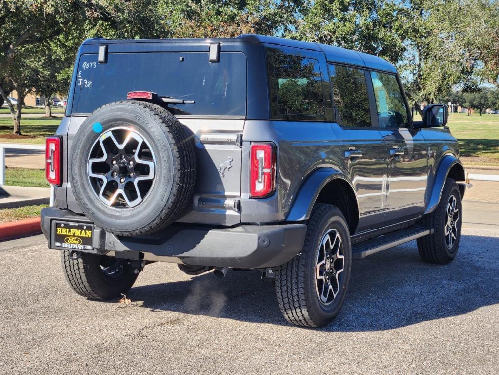 new 2024 Ford Bronco car, priced at $49,656