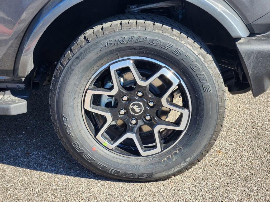 new 2024 Ford Bronco car, priced at $49,656