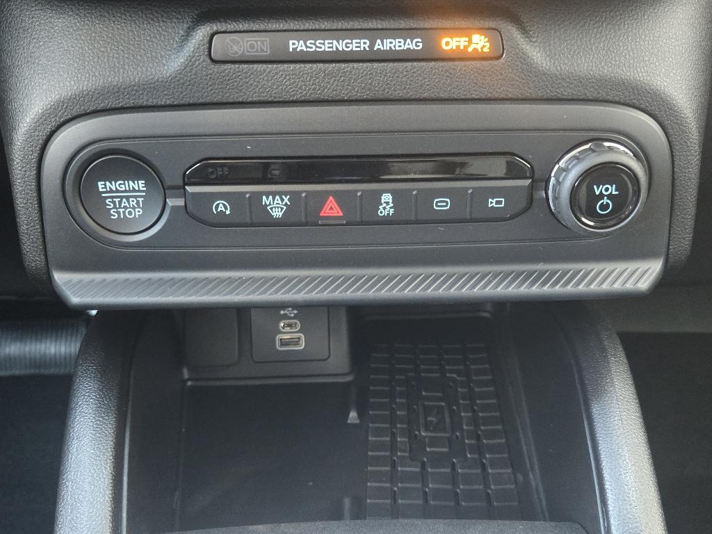 new 2025 Ford Bronco Sport car, priced at $33,214