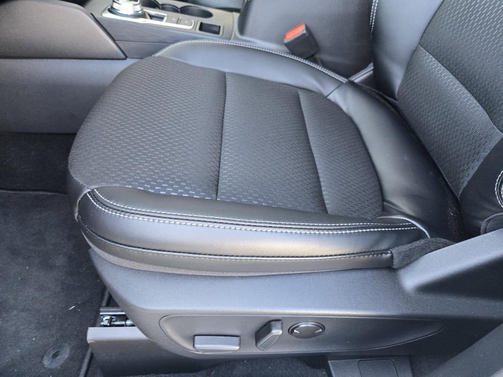 new 2025 Ford Escape car, priced at $30,517