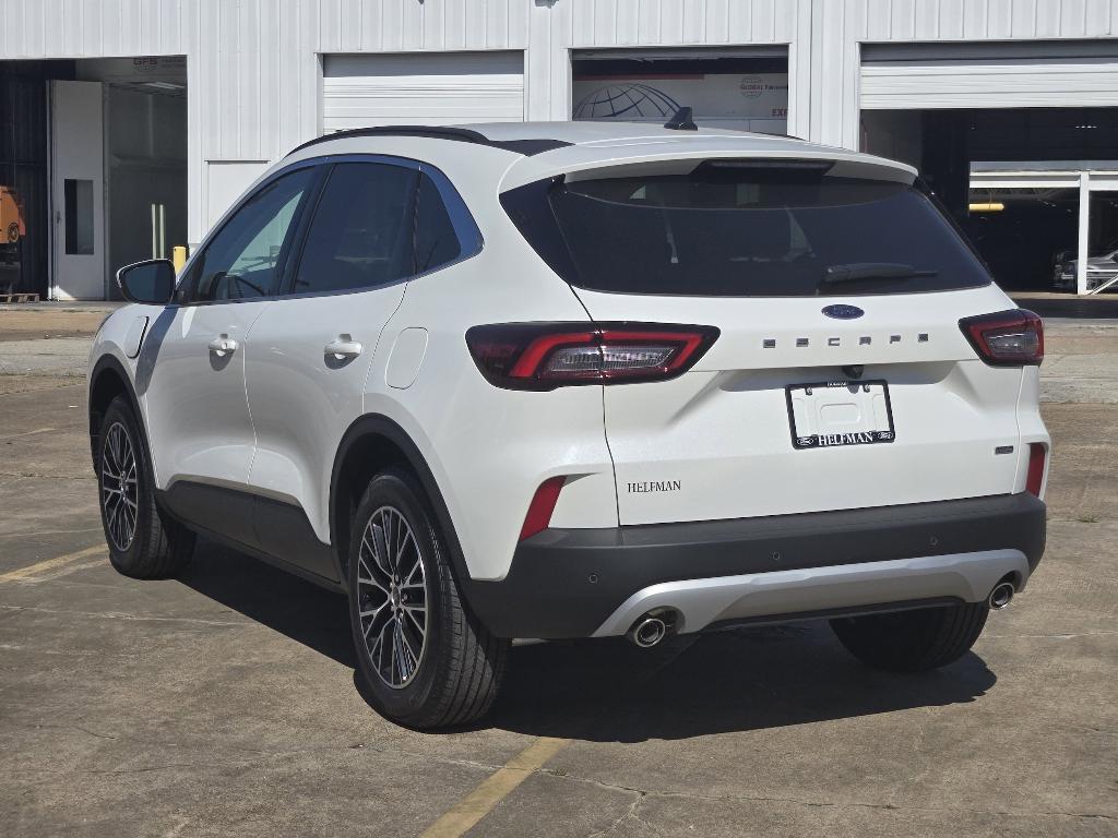 new 2025 Ford Escape car, priced at $30,517