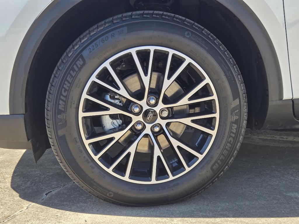 new 2025 Ford Escape car, priced at $30,517