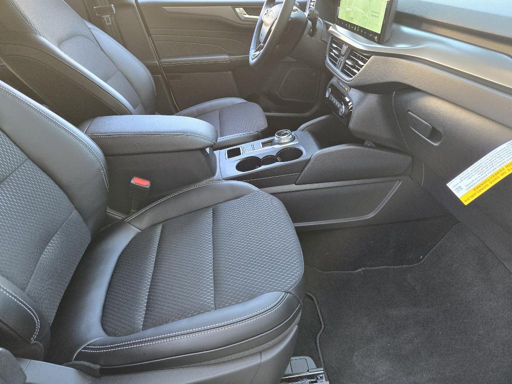 new 2025 Ford Escape car, priced at $30,517