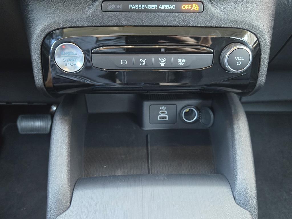 new 2025 Ford Escape car, priced at $30,517