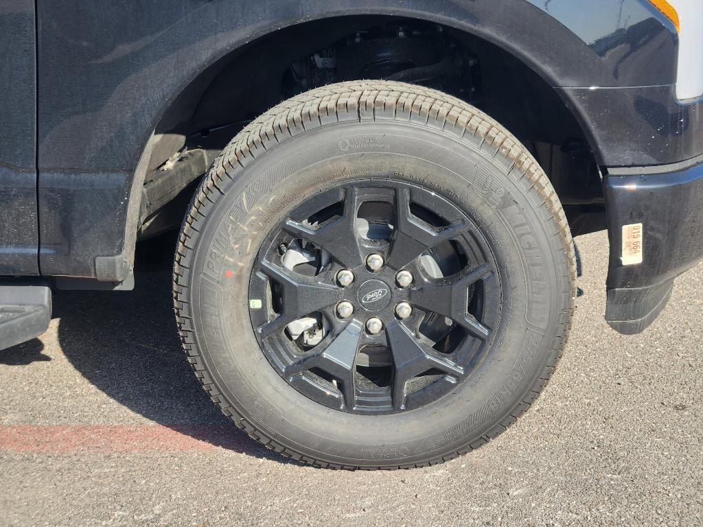 new 2025 Ford F-150 Lightning car, priced at $61,038