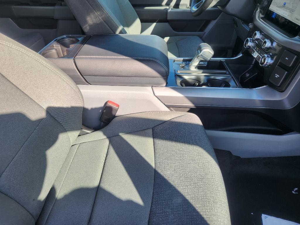 new 2025 Ford F-150 Lightning car, priced at $61,038
