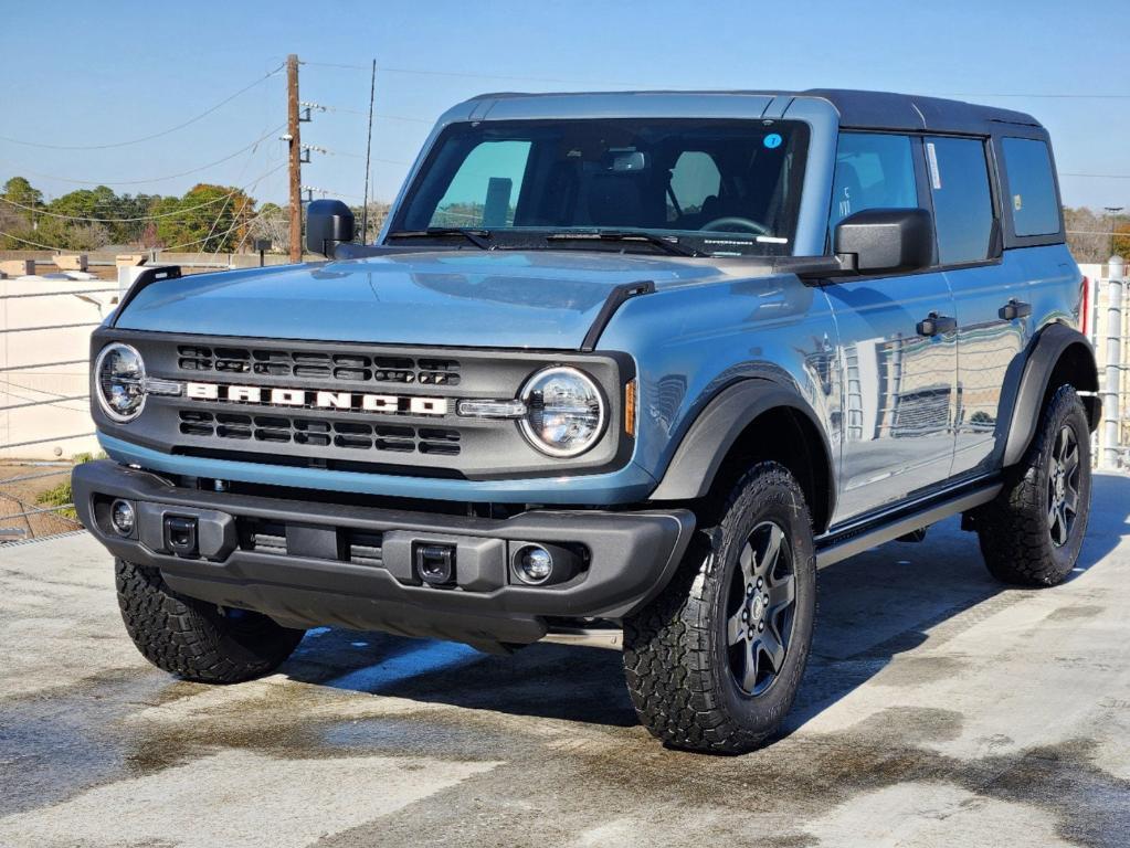 new 2024 Ford Bronco car, priced at $49,031