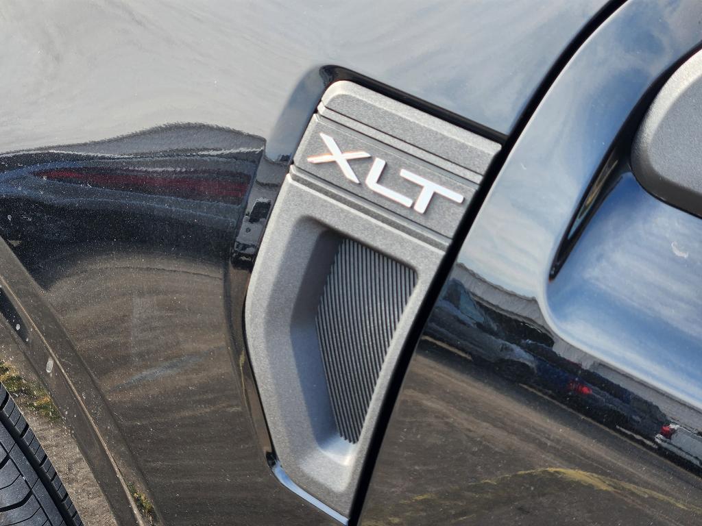 new 2025 Ford Maverick car, priced at $30,444