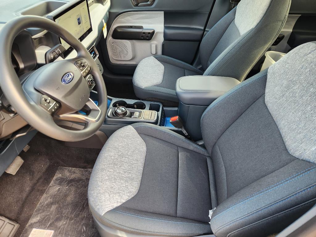 new 2025 Ford Maverick car, priced at $30,444