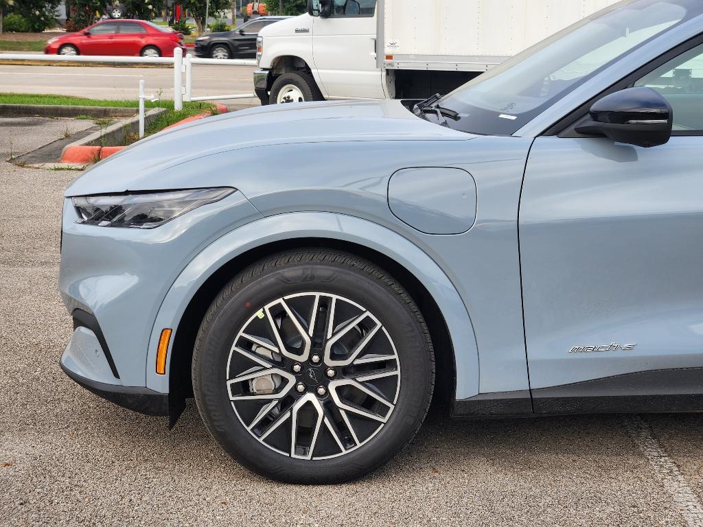 new 2025 Ford Mustang Mach-E car, priced at $46,580