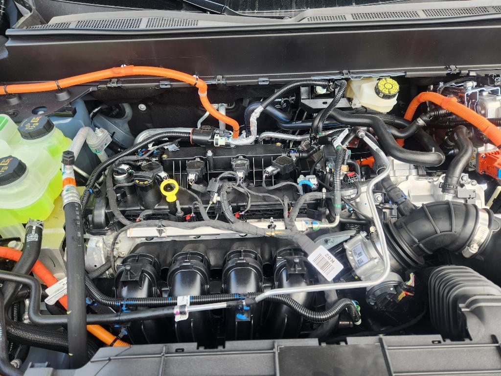new 2025 Ford Maverick car, priced at $34,270