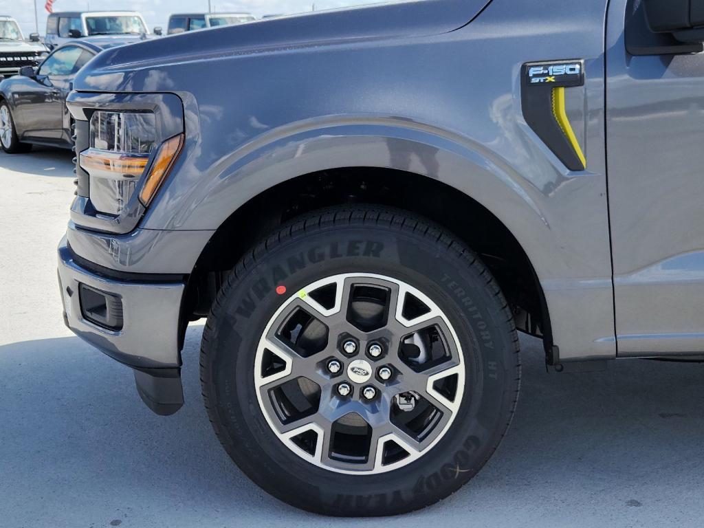 new 2024 Ford F-150 car, priced at $39,898