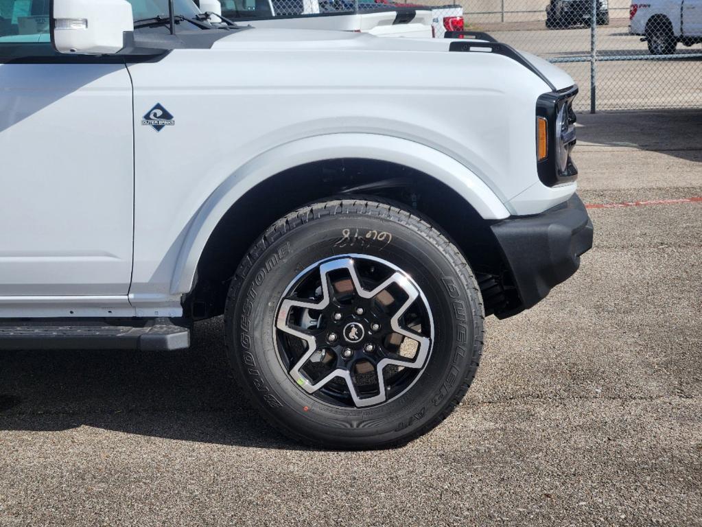 new 2024 Ford Bronco car, priced at $51,877