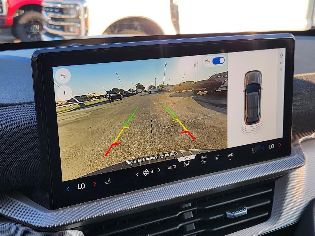 new 2025 Ford Explorer car, priced at $39,320