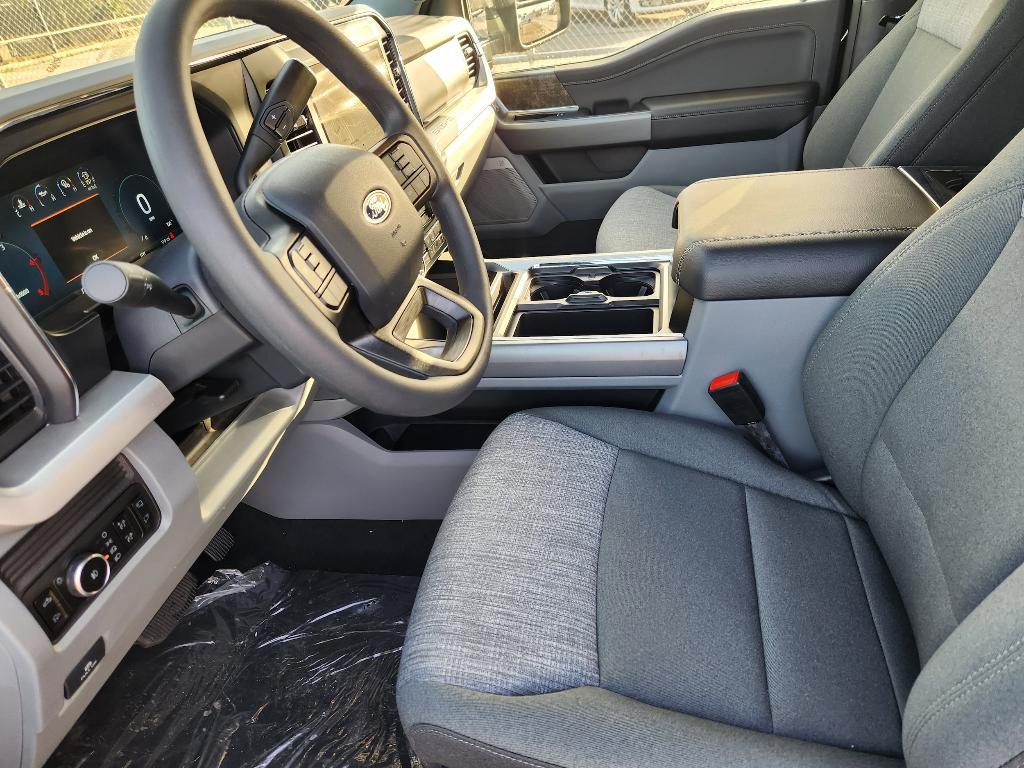 new 2025 Ford F-250 car, priced at $73,024