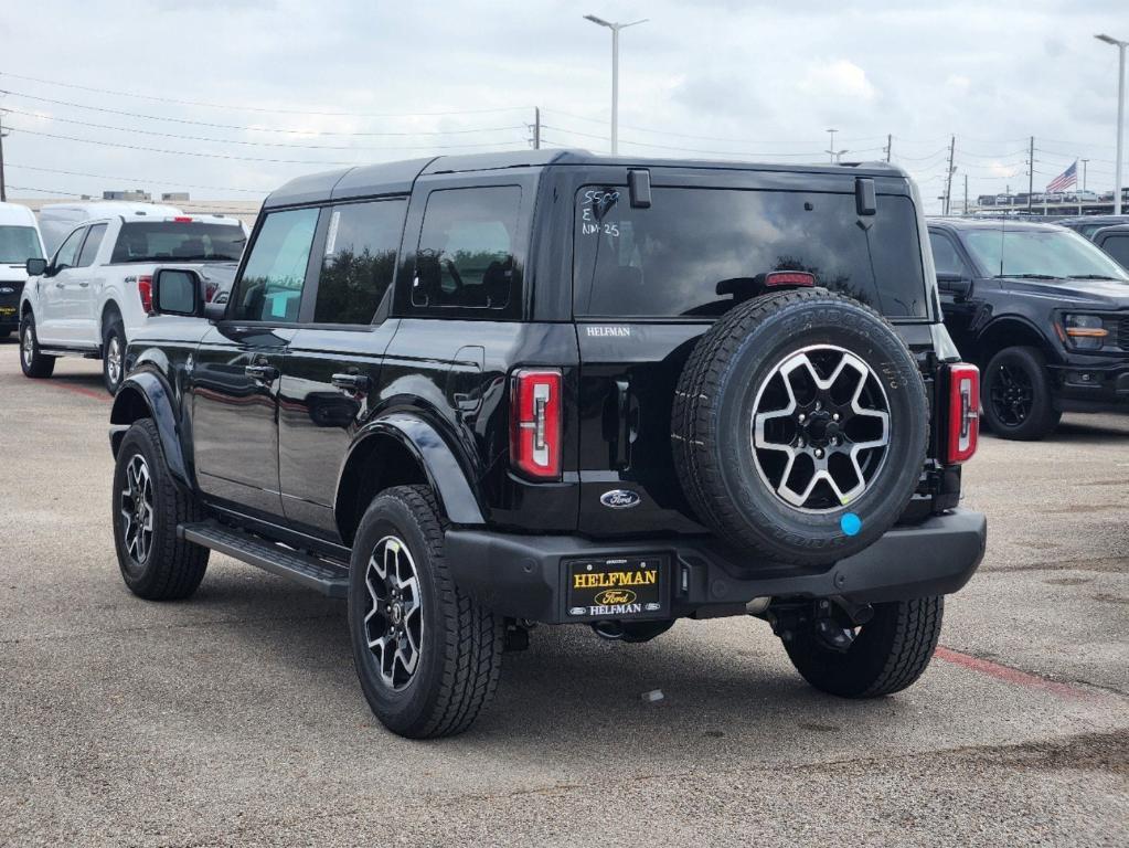 new 2024 Ford Bronco car, priced at $52,164