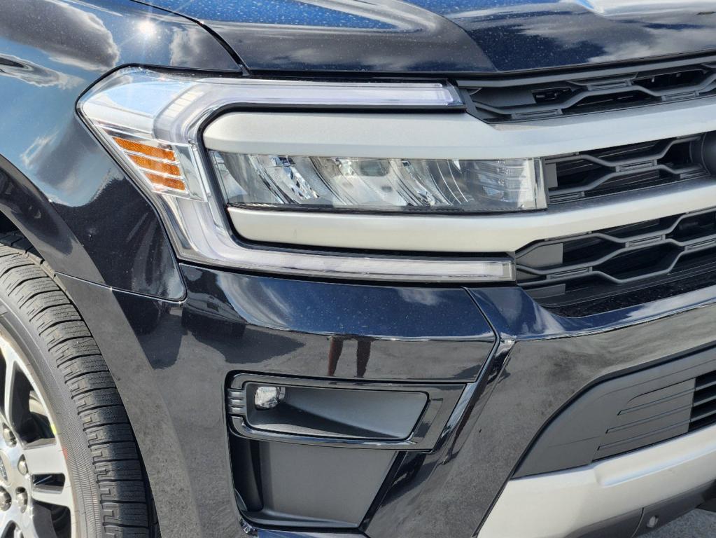 new 2024 Ford Expedition car, priced at $61,856