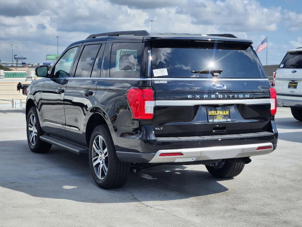 new 2024 Ford Expedition car, priced at $61,856