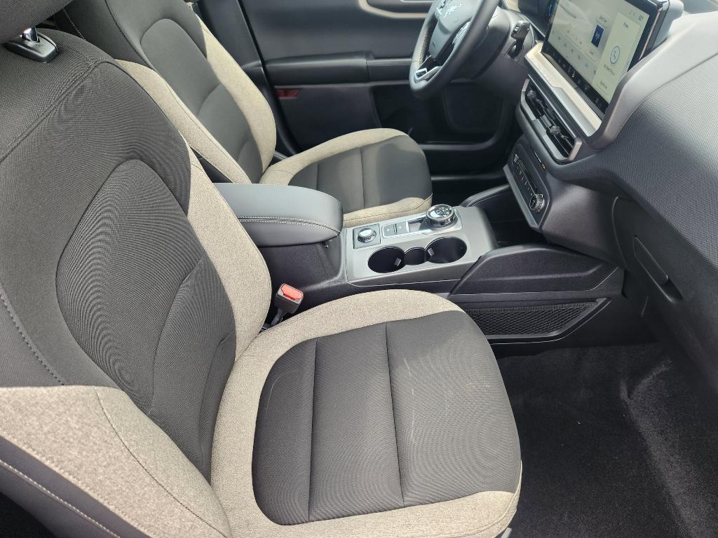 new 2025 Ford Bronco Sport car, priced at $33,980