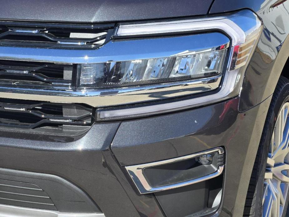 new 2024 Ford Expedition car, priced at $70,206