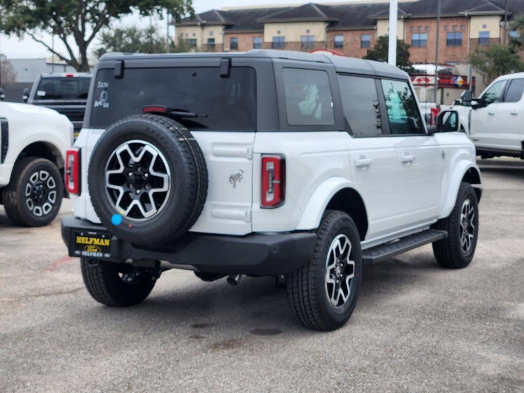 new 2024 Ford Bronco car, priced at $49,369